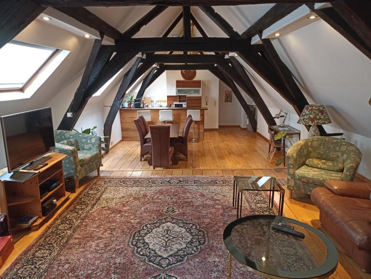 Spacious Duplex In Brussels Historical Center Exterior foto